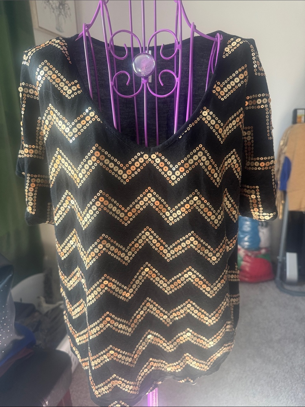 Xhilaration Black Short Sleeve Tee with Gold Sequin Chevron Detail